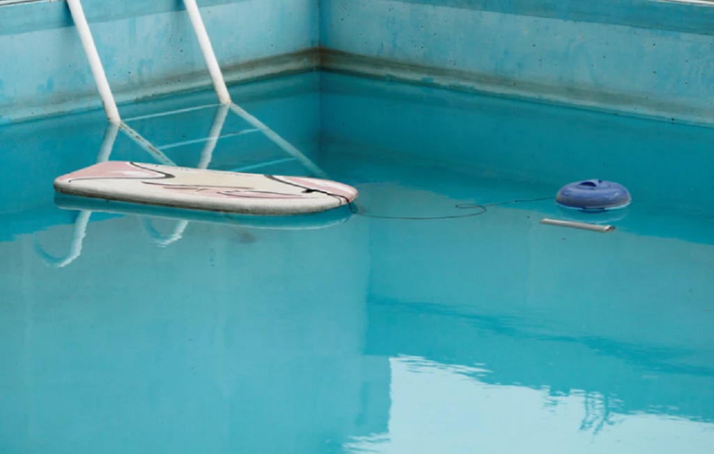 When And Why Should You Acid Wash Your Pool